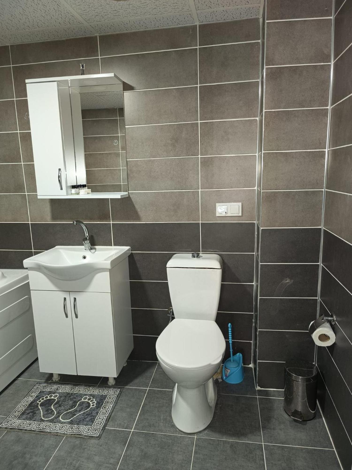 White Crown Apartman Ve Yasam Merkezi อิสตันบูล ภายนอก รูปภาพ