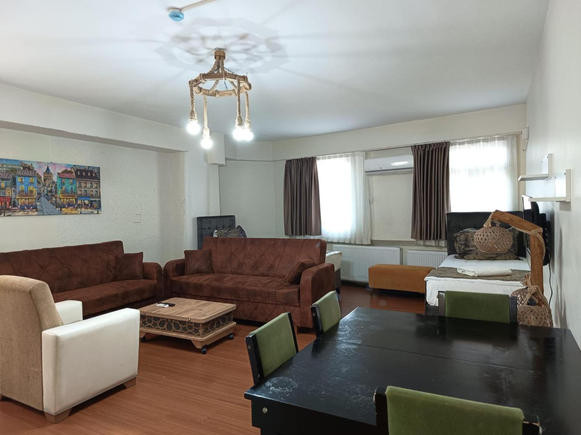 White Crown Apartman Ve Yasam Merkezi อิสตันบูล ภายนอก รูปภาพ