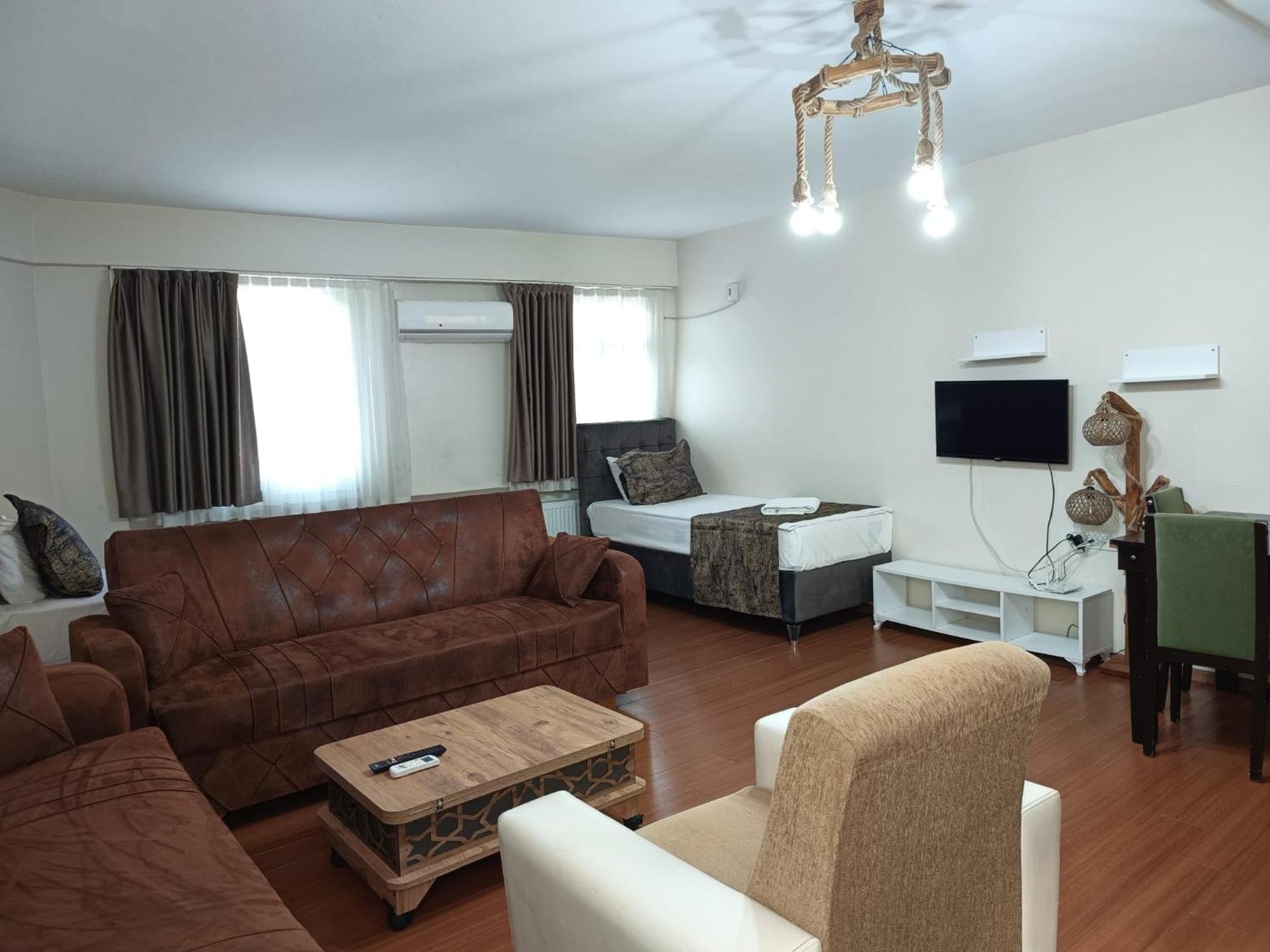 White Crown Apartman Ve Yasam Merkezi อิสตันบูล ภายนอก รูปภาพ